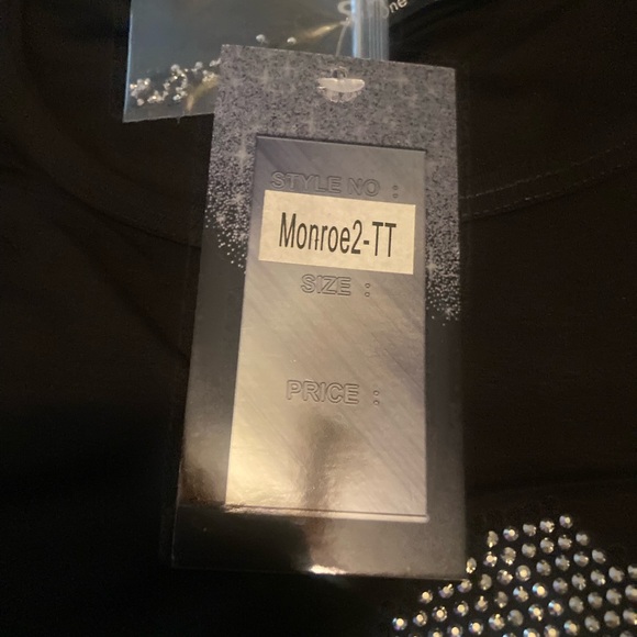 Black Tank Top with Rhinestone Graphic Design πππHOST PICK πππ - Picture 5 of 6